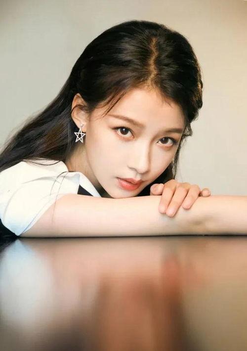 明星蹭唐山事件,引发网友热议与反思