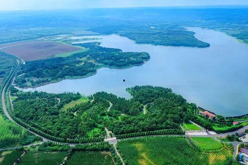 今日头条龙潭山图景,自然奇观与人文景观的完美融合