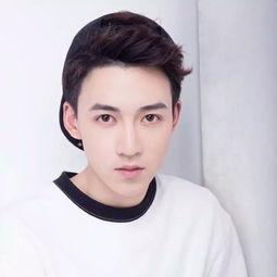 成熟男网红图片,揭秘成熟男网红的独特风采