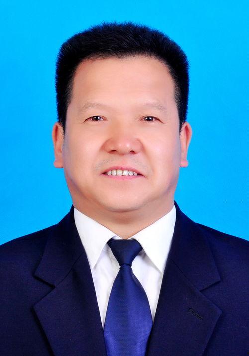 漆文忠头条,揭秘漆文忠的传奇人生与辉煌成就